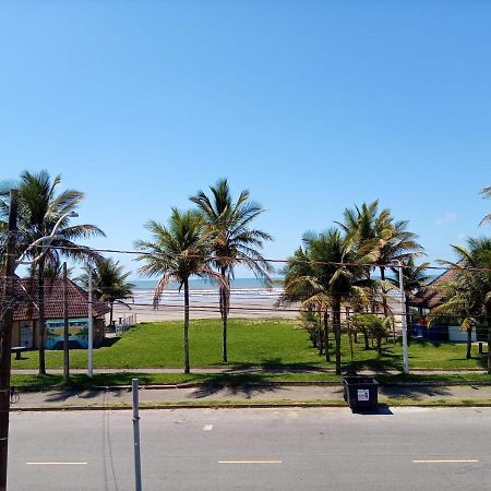Apto Aluguel Na Temporada Pe Na Areia Peruibe Sp Exterior foto