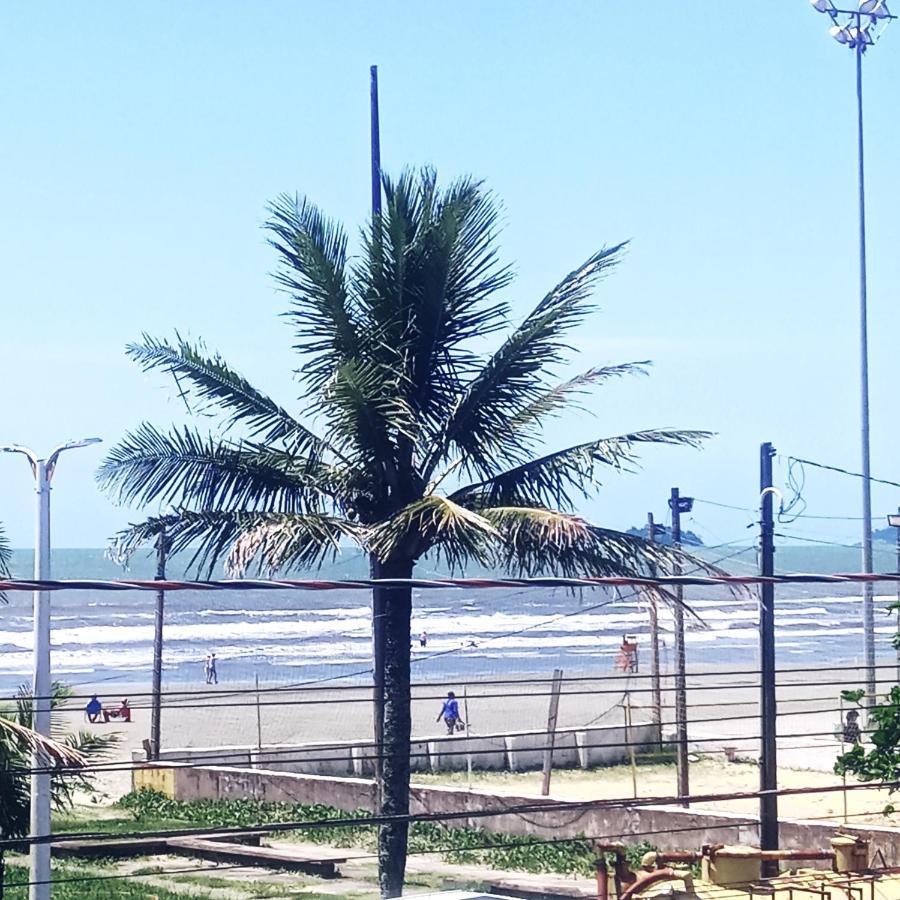 Apto Aluguel Na Temporada Pe Na Areia Peruibe Sp Exterior foto